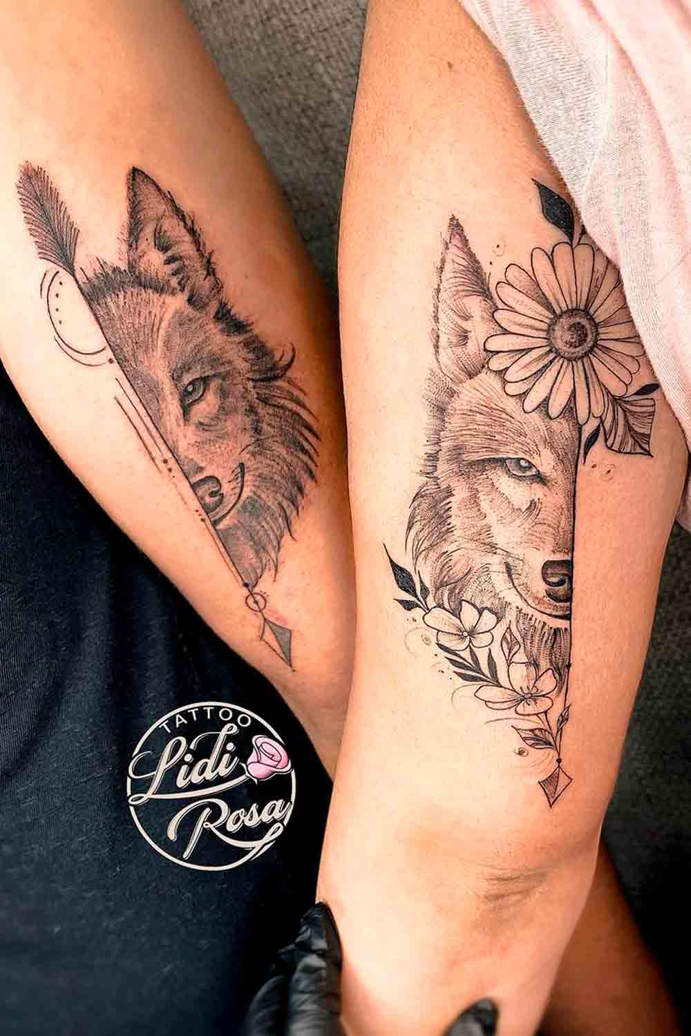 tatuagem-de-casal-de-lobo 