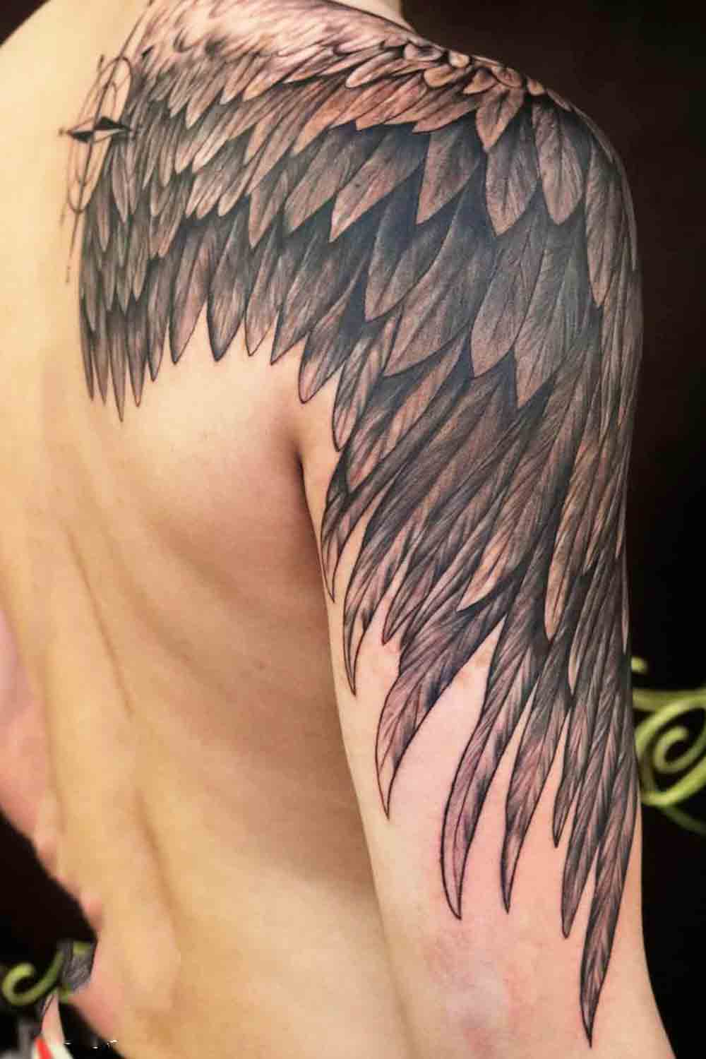 tatuagem-no-ombro-masculina-1 